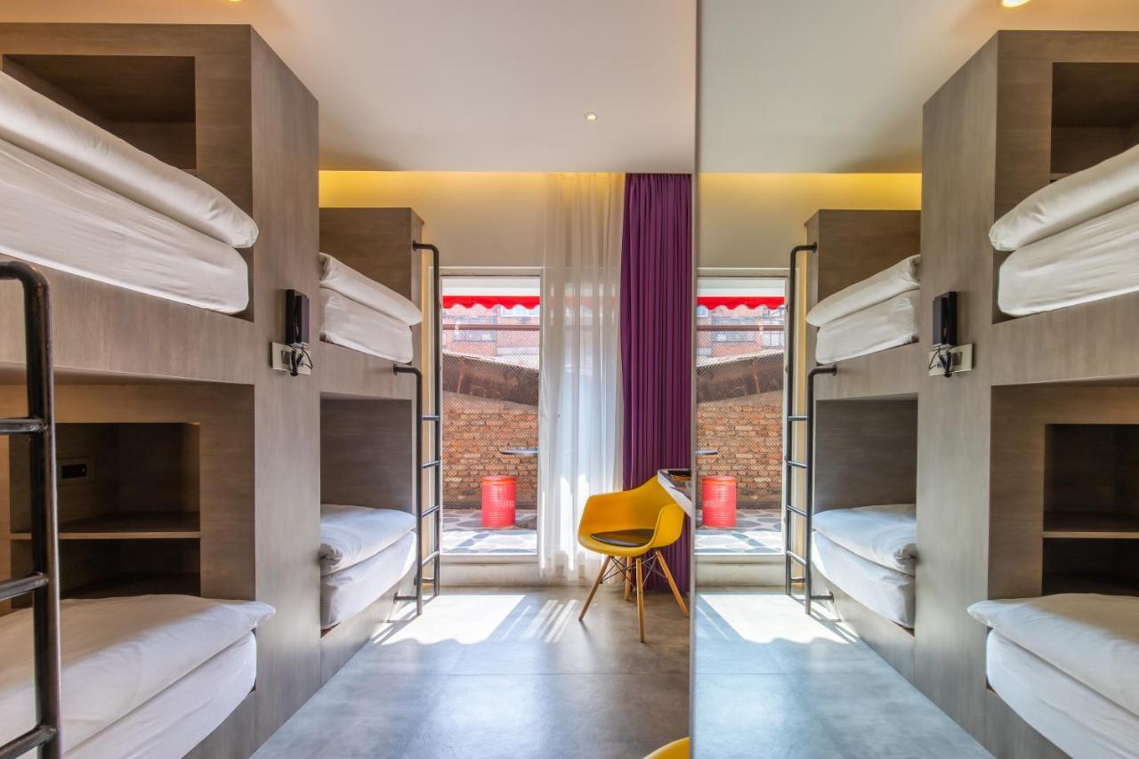 Gaas Baasco Hotel Катманду Екстериор снимка
